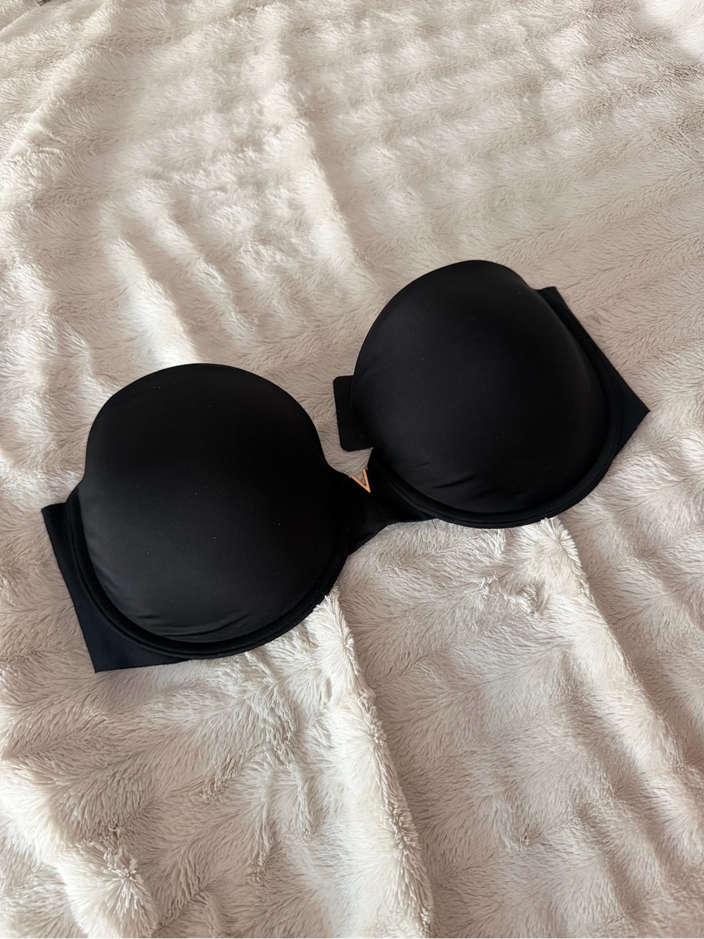 Victoria's Secret Black Strapless Smooth Bra